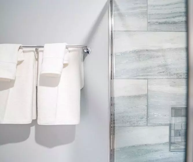 Retkeilymaja Riverside Inn