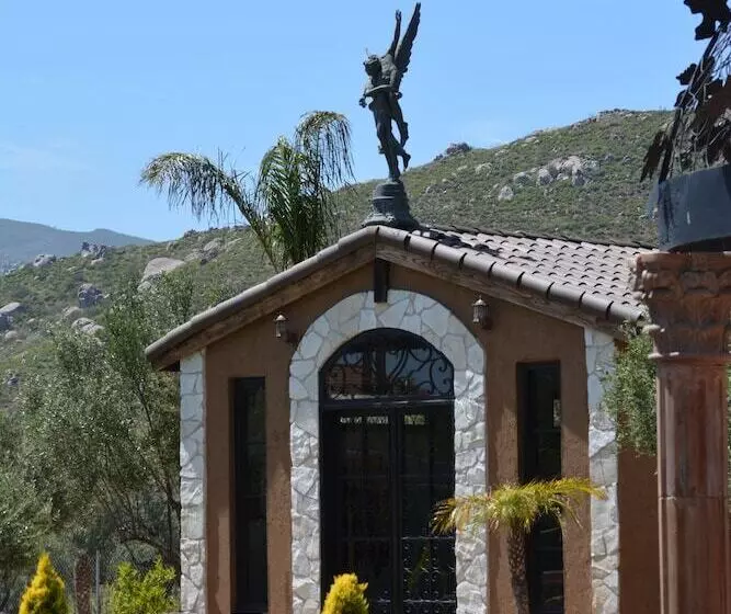 تختخواب و صبحانه Palazzo Del Valle, Alojamiento Y Desayuno