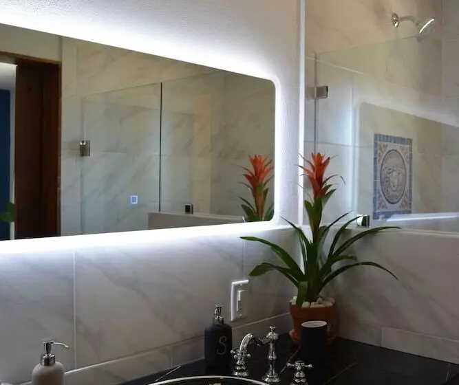 تختخواب و صبحانه Palazzo Del Valle, Alojamiento Y Desayuno