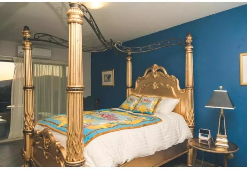 تختخواب و صبحانه Palazzo Del Valle, Alojamiento Y Desayuno