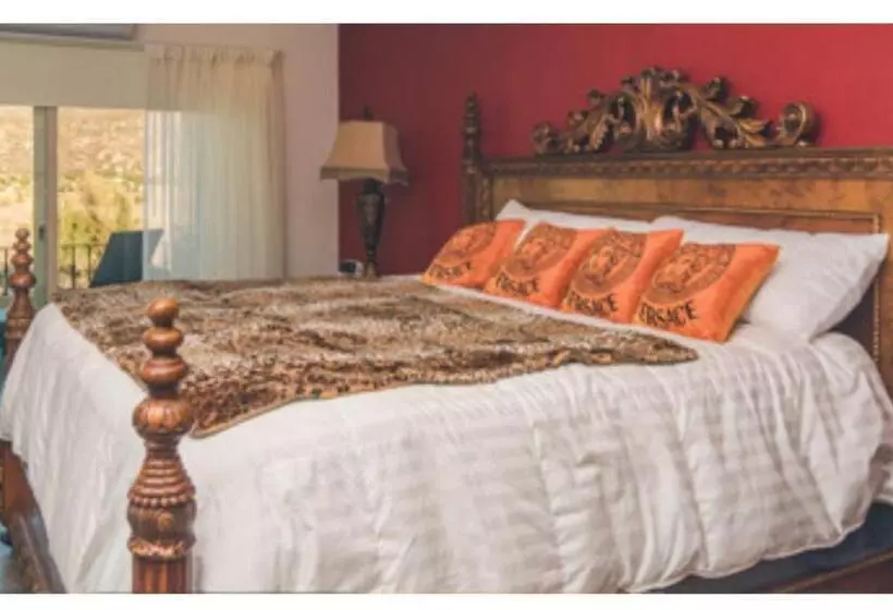 تختخواب و صبحانه Palazzo Del Valle, Alojamiento Y Desayuno