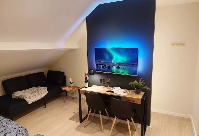 Aamiaismajoitus (B&B) Viator