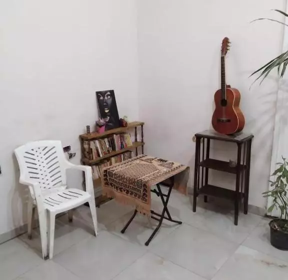 Grand Safari Hostel