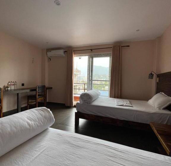 Hostel The Good Earth Pvt. Ltd