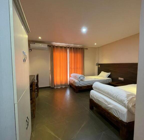 Hostel The Good Earth Pvt. Ltd