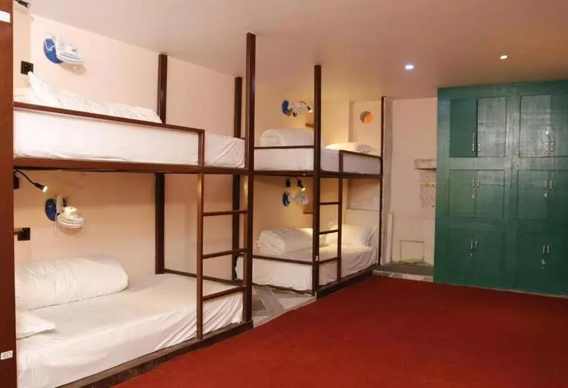 Hostel The Good Earth Pvt. Ltd