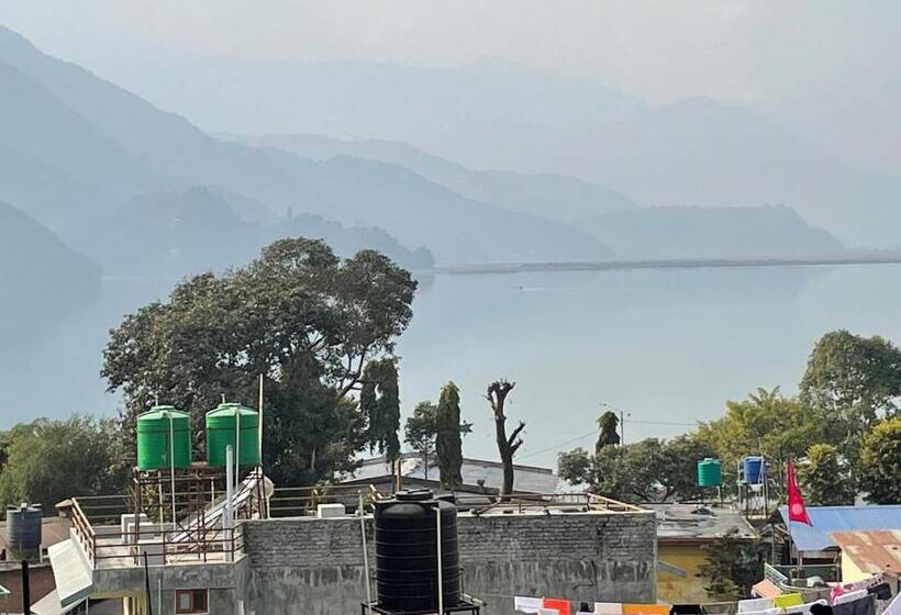 Hostel The Good Earth Pvt. Ltd