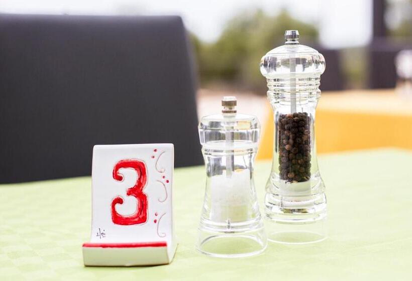 Отель Agriturismo La Croisette