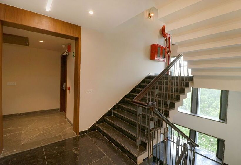 Fabhotel Prime Shanit