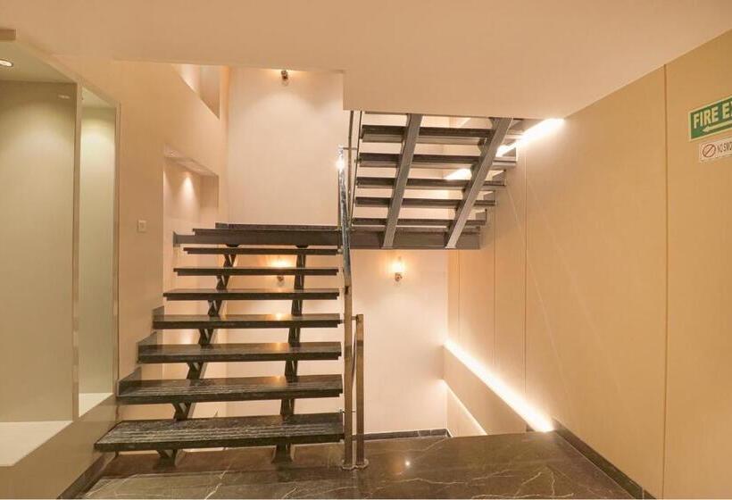 Fabhotel Prime Shanit