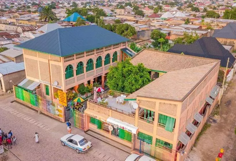 هتل Maison D Accueil   Fondation San Filippo Neri