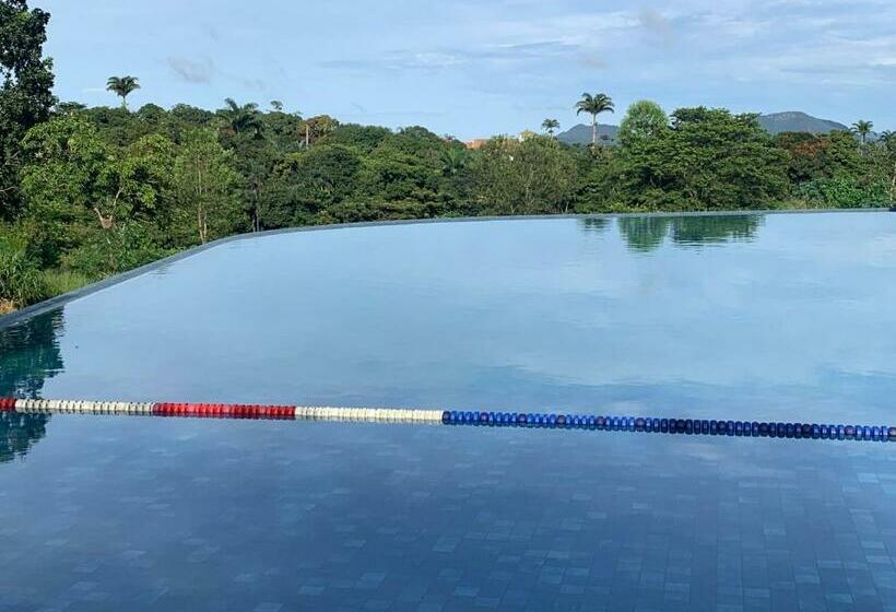 هتل Quinta Santa Bárbara Pirenópolis