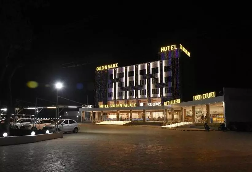 Majatalo Golden Palace &s