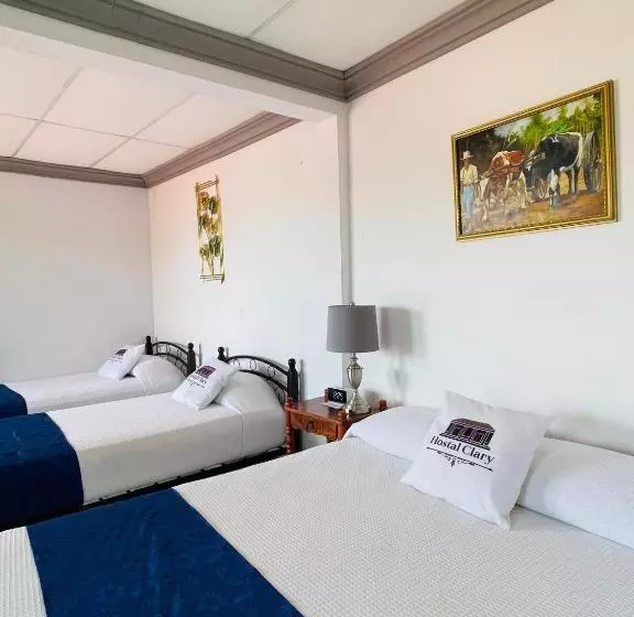 پانسیون Hostal Clary