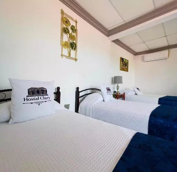 پانسیون Hostal Clary