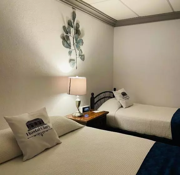 پانسیون Hostal Clary