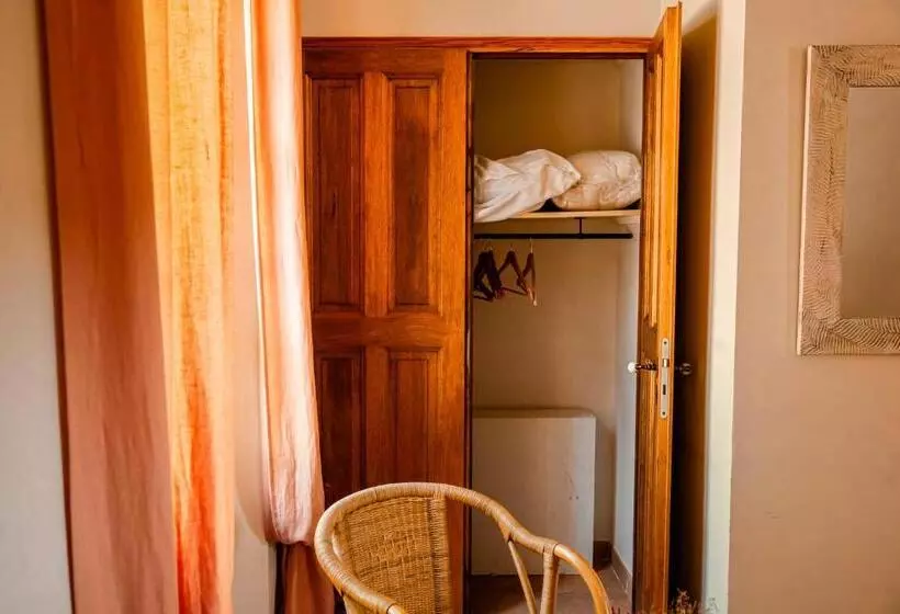 Majatalo Mas De Lure