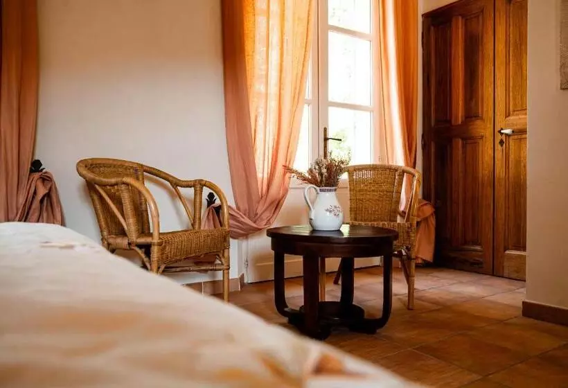 Majatalo Mas De Lure