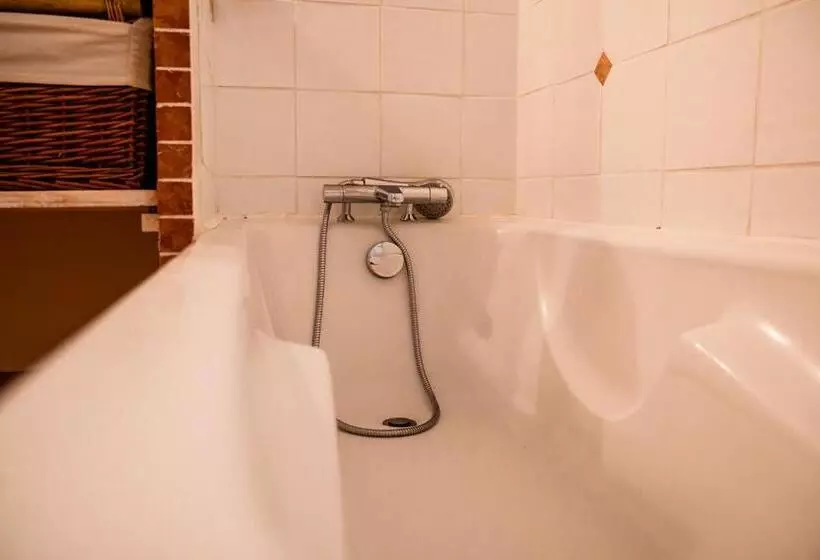 Majatalo Mas De Lure