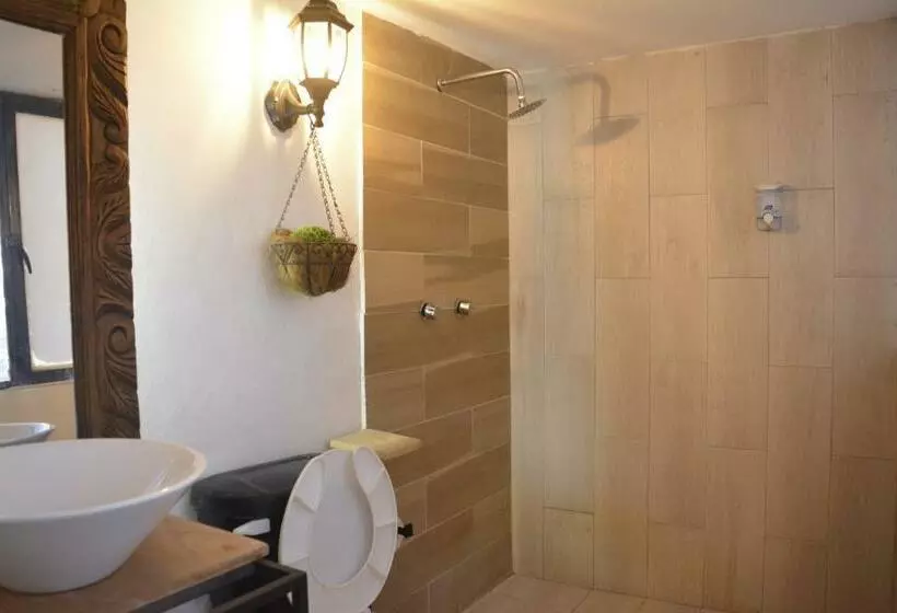 ペンション Monkstel Puebla