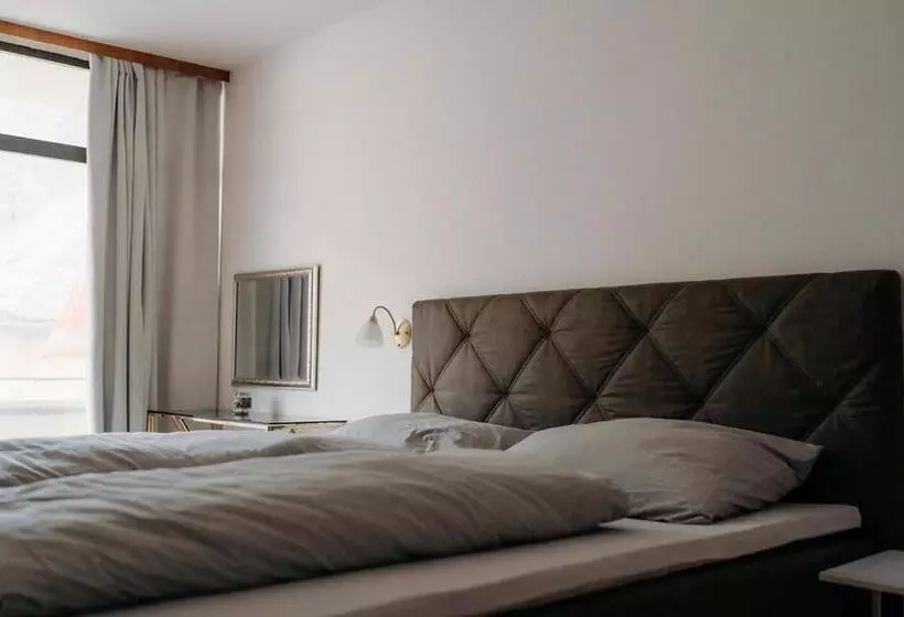 Pension Columbia Inkl. Frühstück Im Zentraum