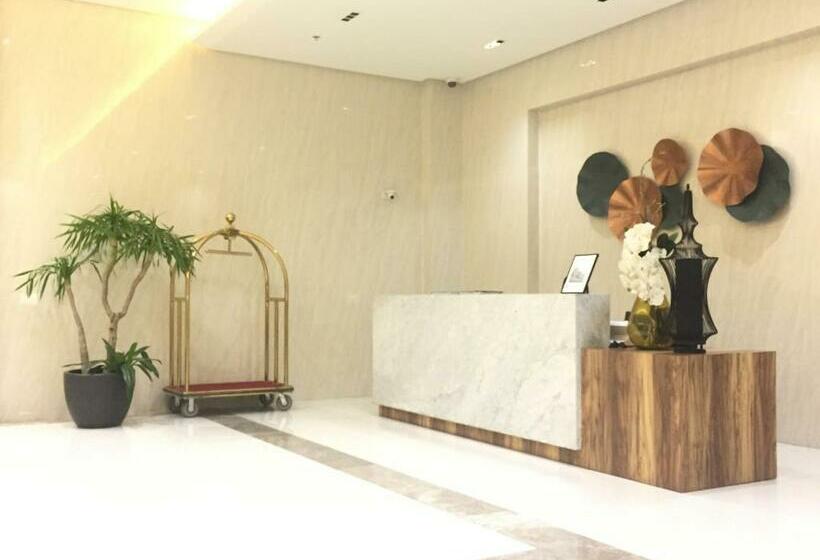 101 Newport Condo In Pasay Near Airport