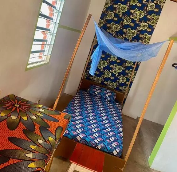 هاستل Cdac Elijah   Espace Culturel