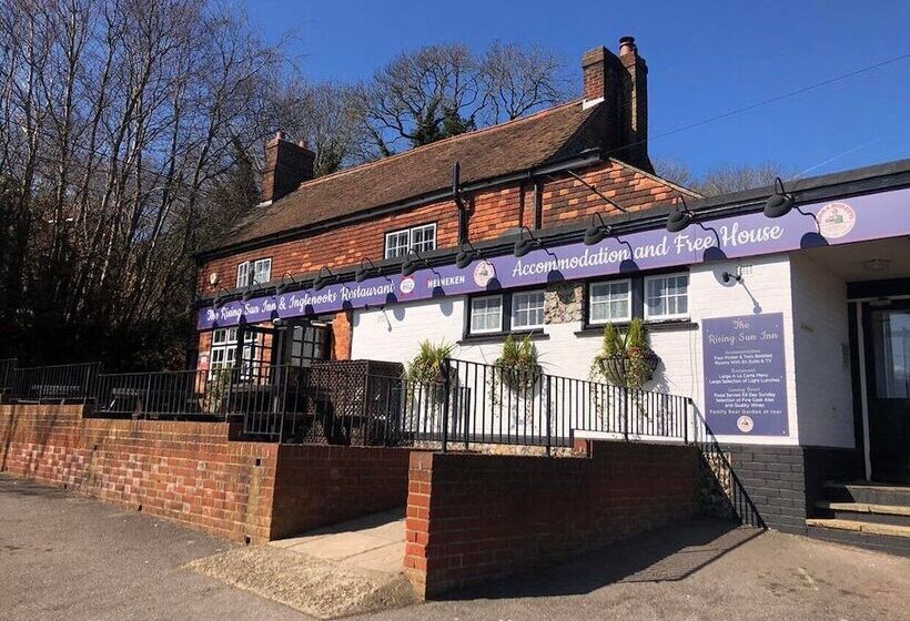 민박 The Rising Sun Inn