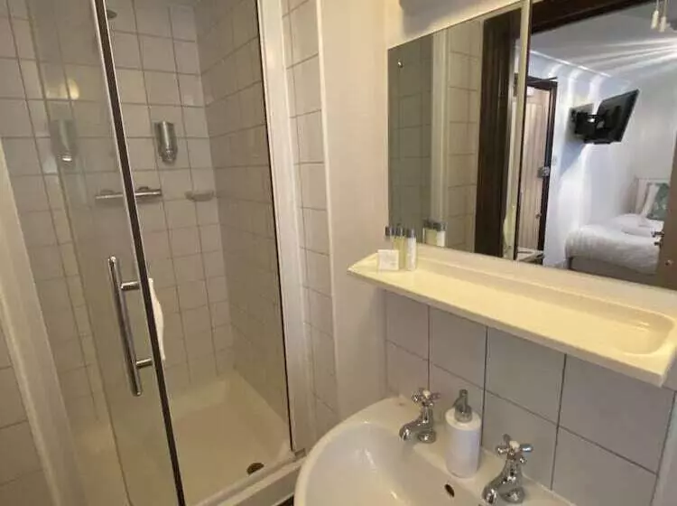 Aamiaismajoitus (B&B) The Rising Sun Inn