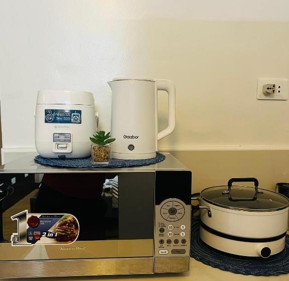 Condo Staycation At Valenzuela I Studio Type