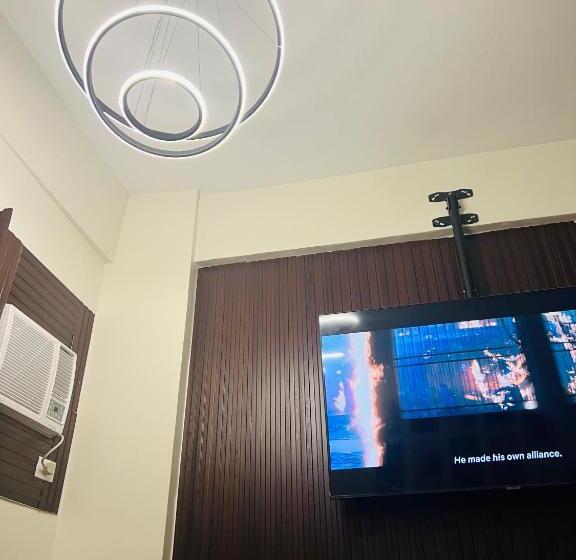 Condo Staycation At Valenzuela I Studio Type