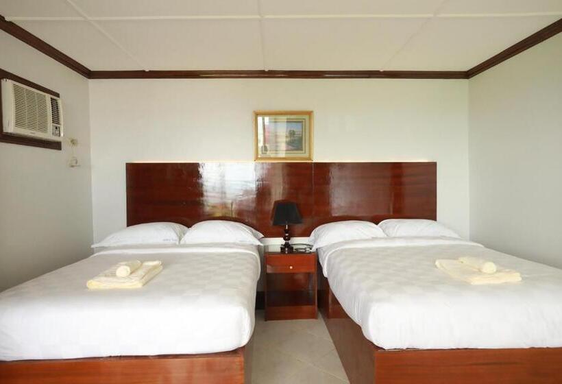 ホテル Bohol Plaza Mountain Resort And Restaurant