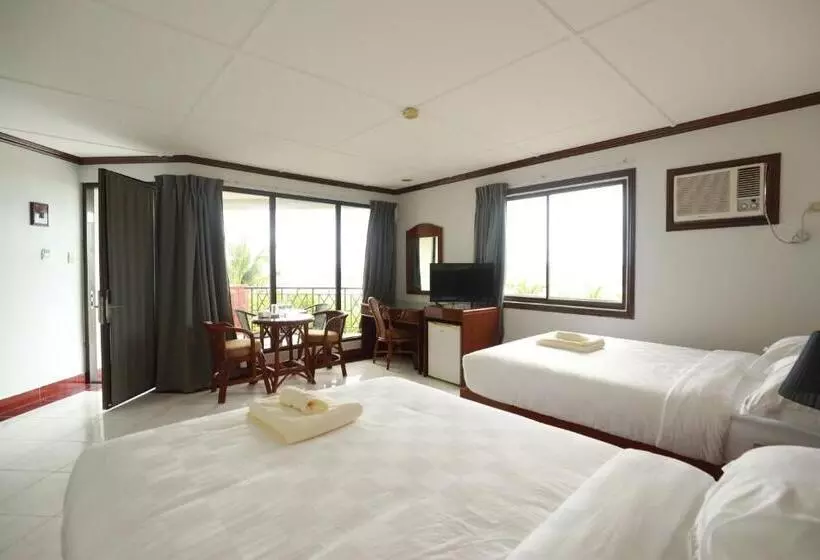 ホテル Bohol Plaza Mountain Resort And Restaurant