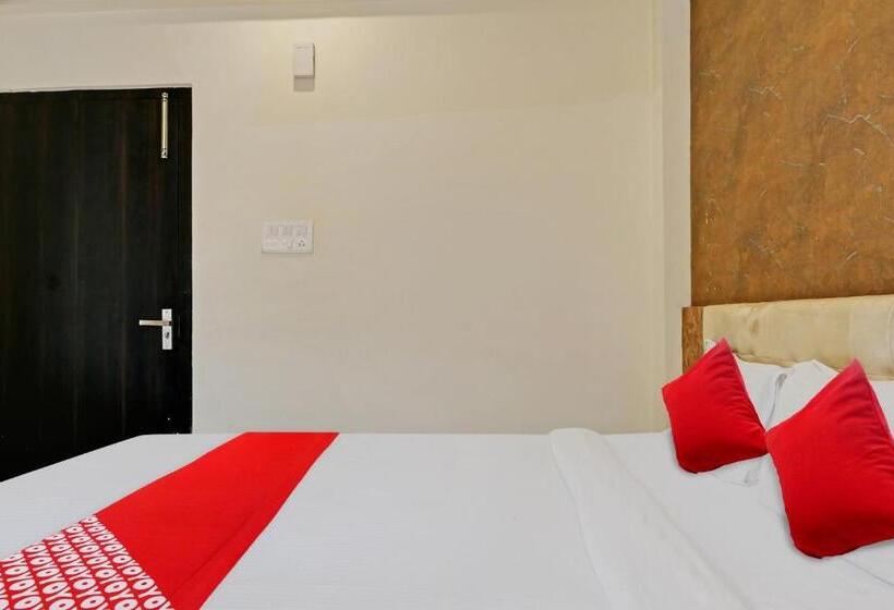 בית מלון כפרי Flagship Bliss Inn