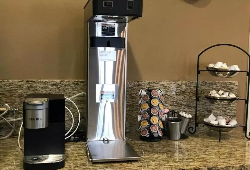 Hotelli The Lodge At Kenedy