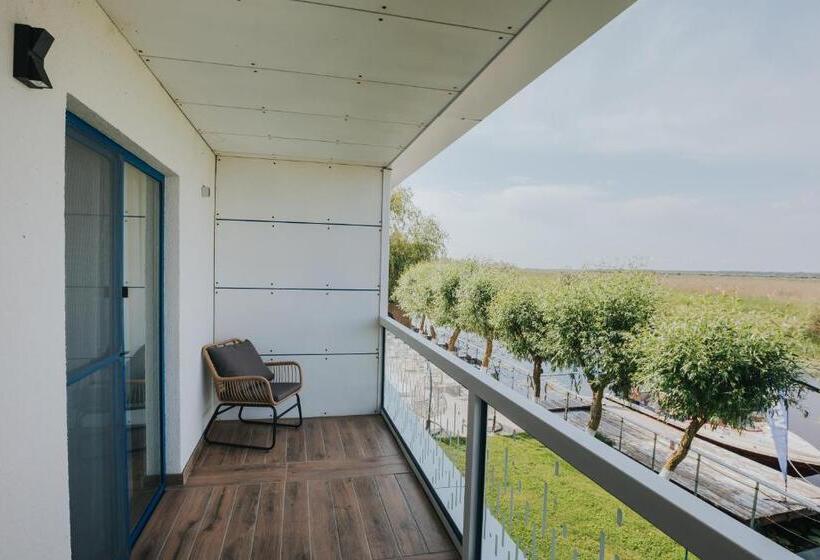 ホテル Wpo   Wild Pike Oasis