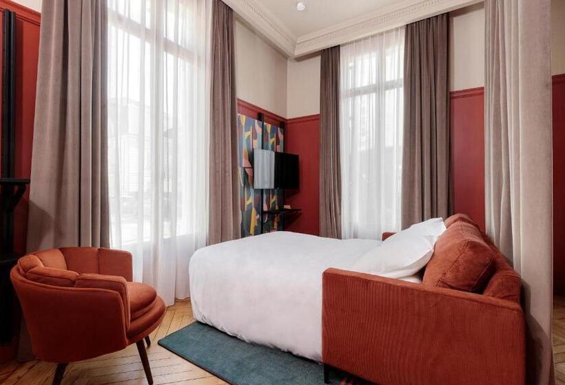 Gogaille   Corneille   Accès Autonome