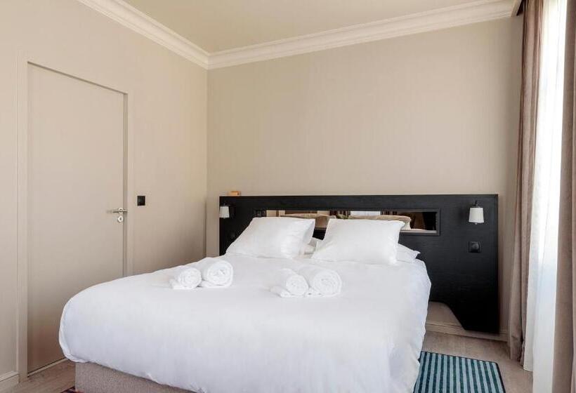 Gogaille   Corneille   Accès Autonome