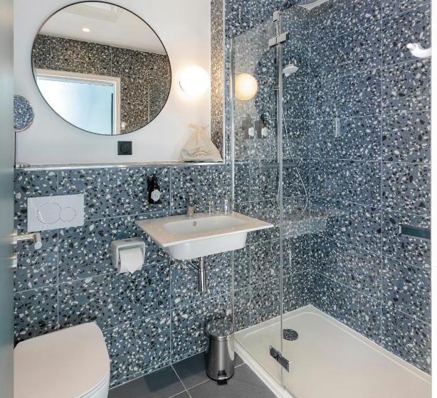 Gogaille   Corneille   Accès Autonome