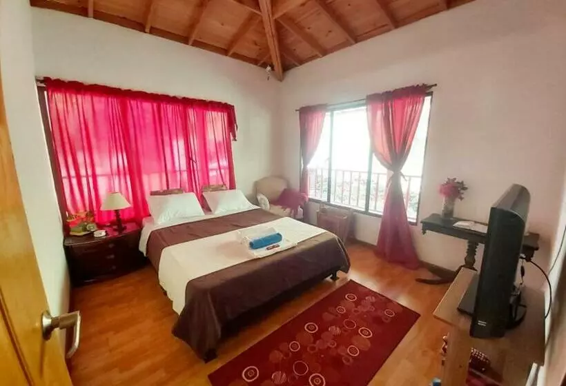 ペンション Campiña Suiza Hospedaje Campestre