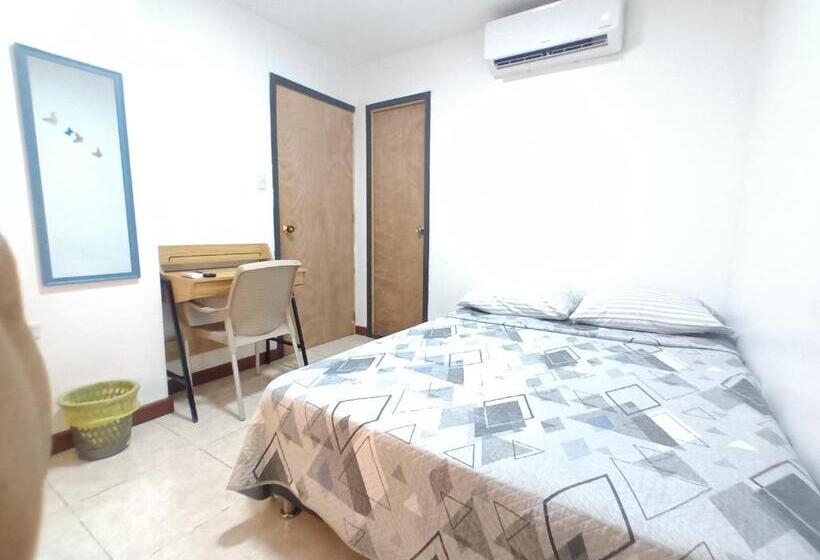 Pensão Confortable Y Central Habitación A Una Cuadra De La Playa..