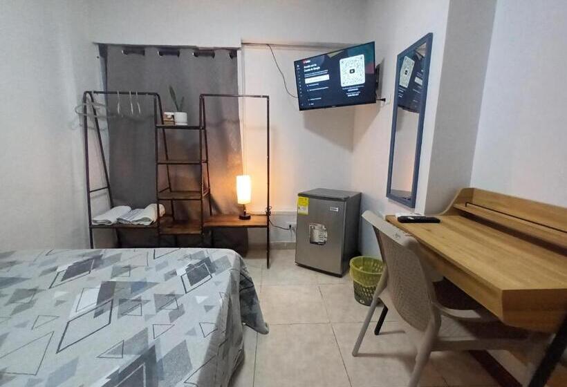 Pensão Confortable Y Central Habitación A Una Cuadra De La Playa..