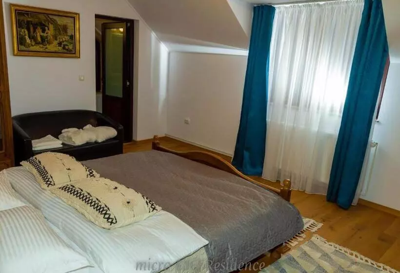 Majatalo Micro Esq Residence