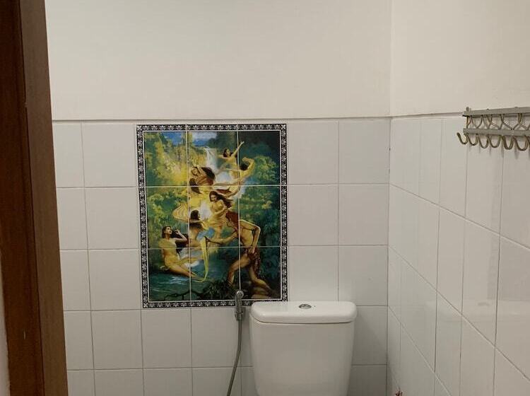 Пансион Narafa S Guest House