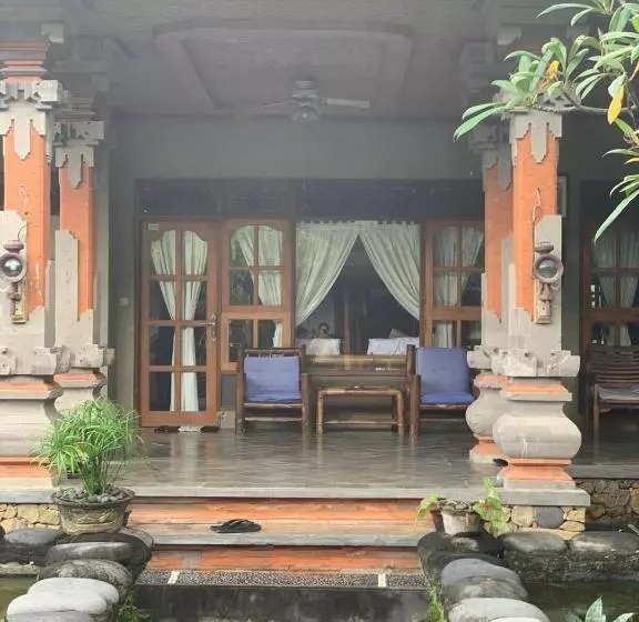پانسیون Narafa S Guest House