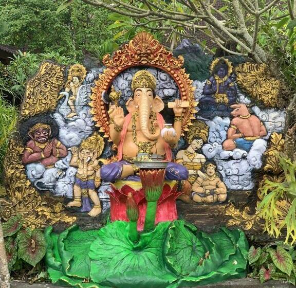 Пансион Narafa S Guest House