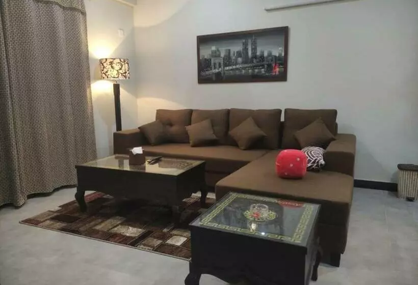 پانسیون Harveys Guesthouse