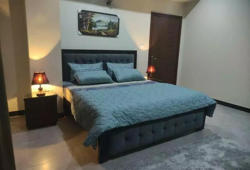 پانسیون Harveys Guesthouse