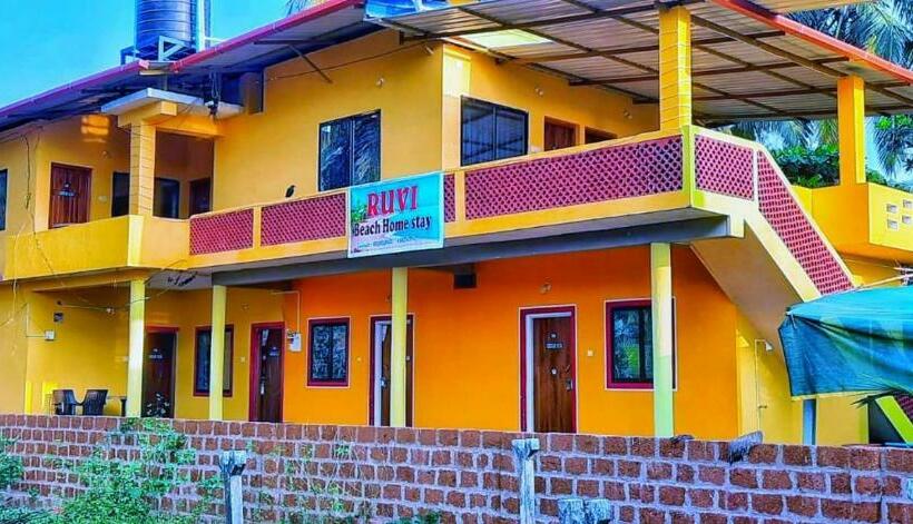 پانسیون Sarang Beach Rooms