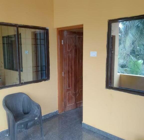 پانسیون Sarang Beach Rooms